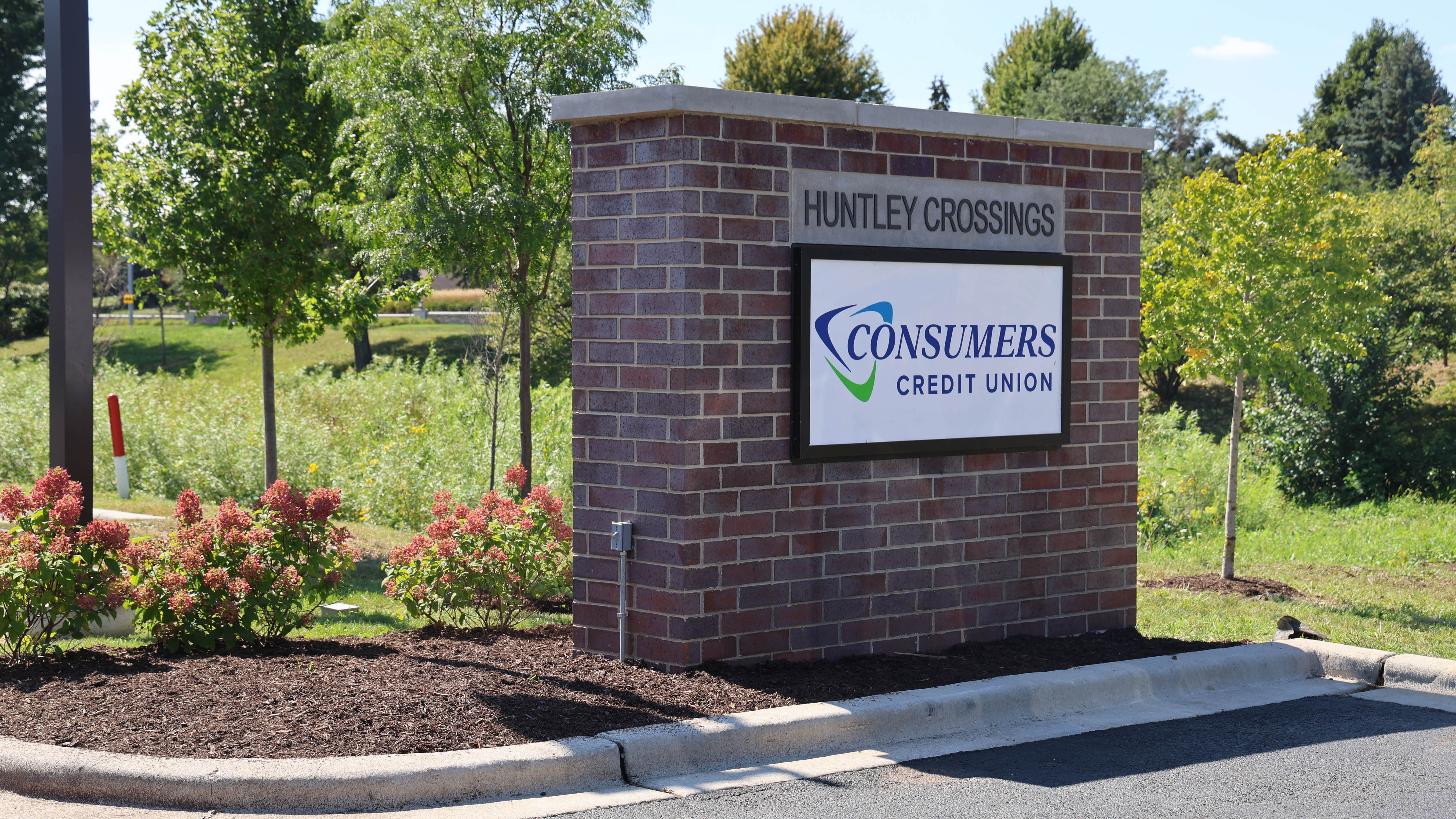 Huntley monument sign
