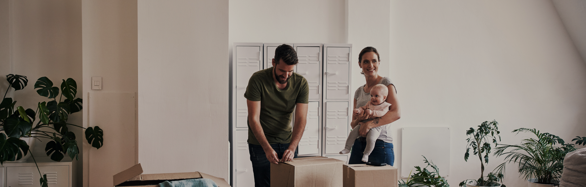 Family unpacking house