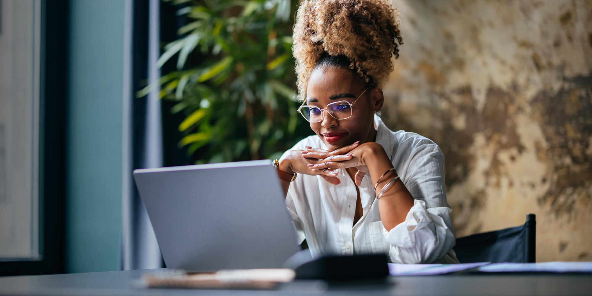 woman studying computer